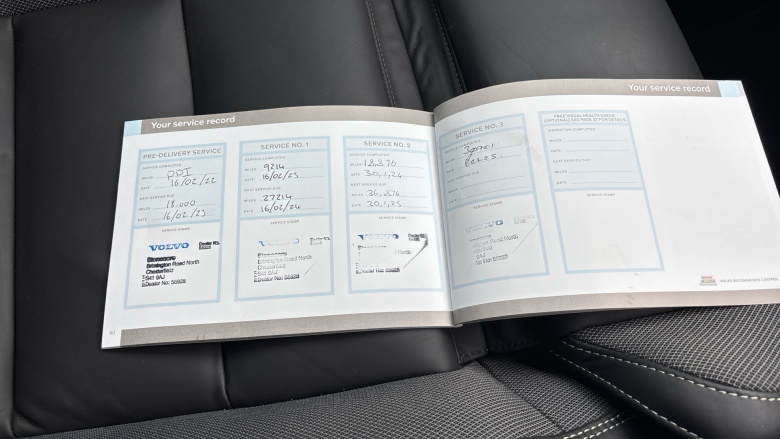 Volvo Xc60 2.0 B4D R DESIGN 5dr AWD Geartronic Diesel Estate